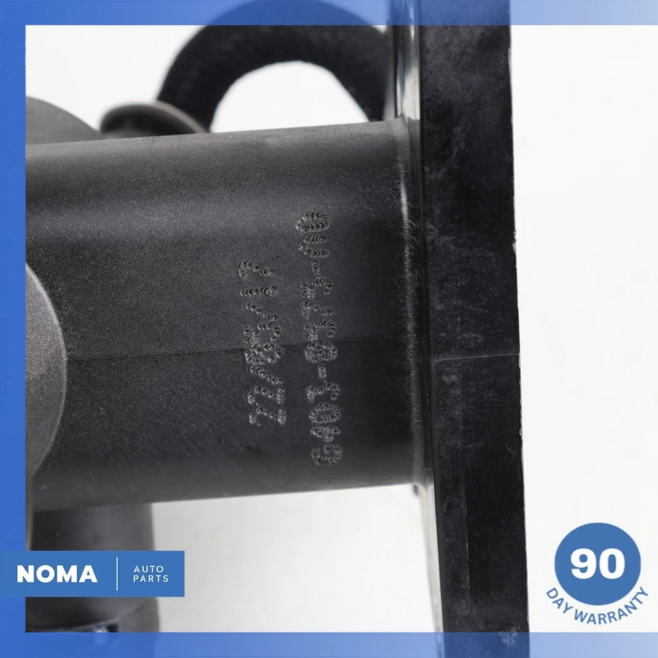 Jaguar X761 2018 motor F-Pace termostato carcasa G4D38575AD OEM Foto 4 de 4