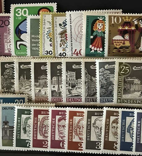 GERMANY - BERLIN - Nice Collection of 200 STAMPS - All Different - MNH - Picture 7 of 21