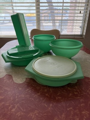 Vintage 8 Piece Tupperware Jadeite Colander Celery Grater Bowls Lids