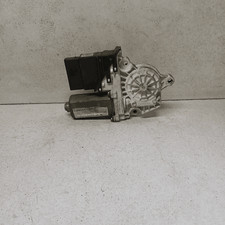 Heckscheibenmotor. Rechts VOLKSWAGEN GOLF (1J) 1.8 20V Turbo (110Kw)GTI