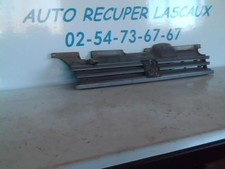 Calandre Peugeot 405