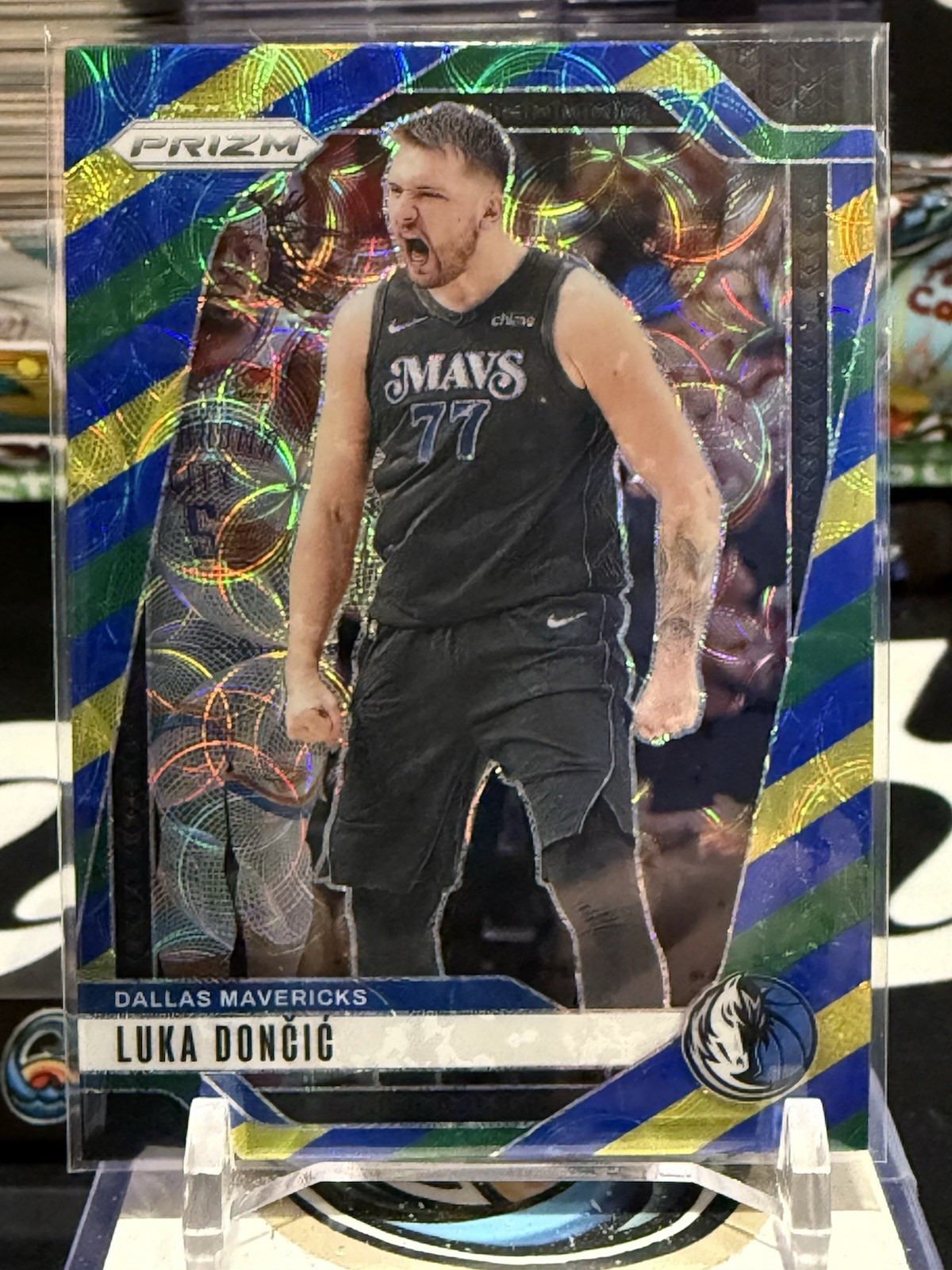 Luka Doncic 2024-25 Panini Prizm #89 Choice Blue Yellow Green GL