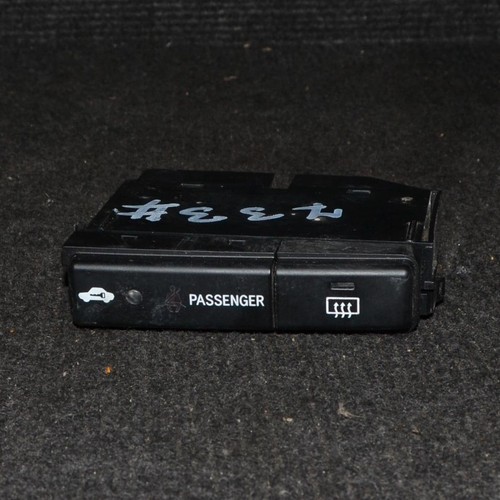 TOYOTA AVENSIS Demist Beifahrersperrschalter 84790-05110-D T250 2005