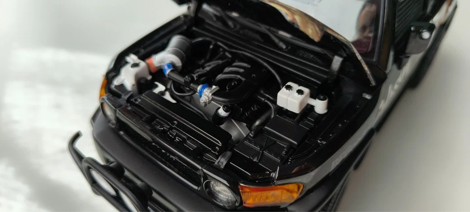 1/18 Toyota FJ Cruiser TRD Baja Prototype 2007 AutoArt  - Imagen 4 de 4