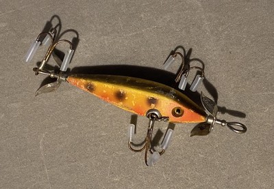 ヘドン heddon Dowagiac expert BH Red Head Heddon Dowagiac expert BH Red Head minnow Old Lure Ship From Japan