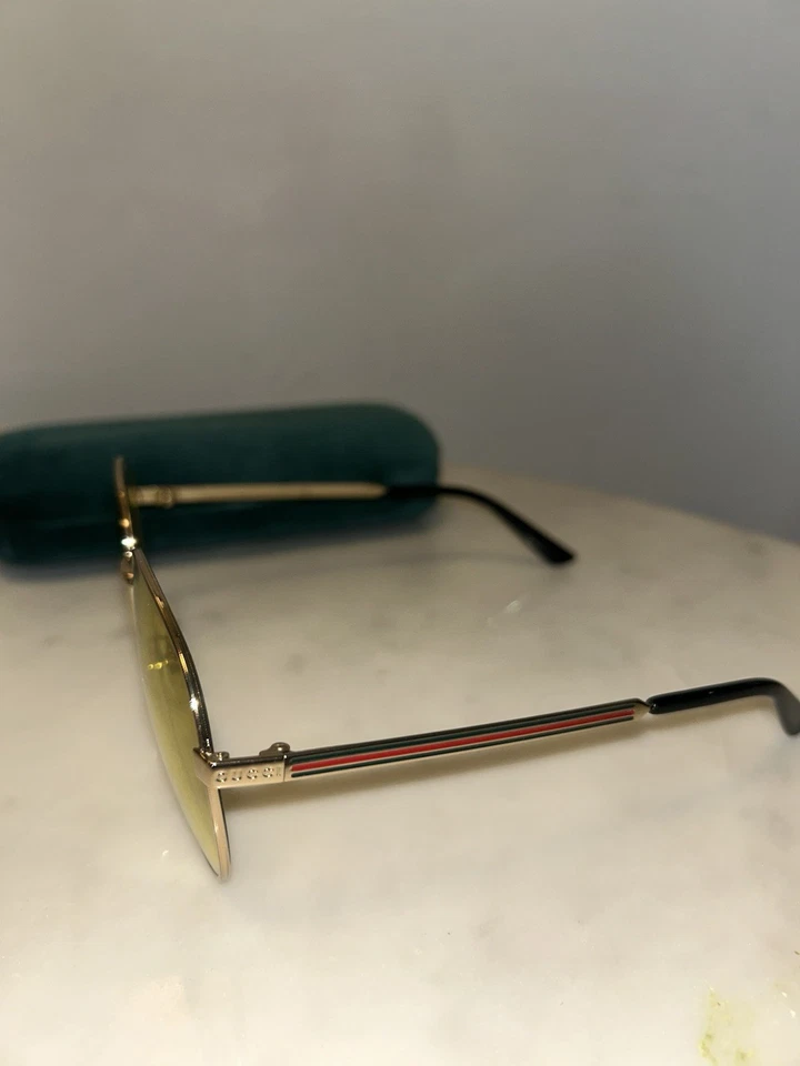 Gafas de sol Gucci aviador lentes amarillas marco de metal unisex con estuche y bolsa - auténticas Foto 3 de 4