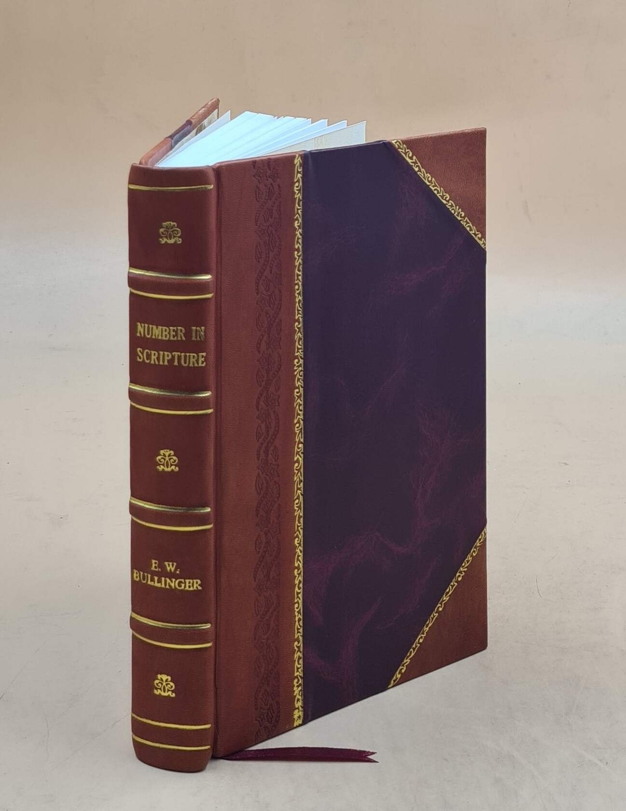 Number In Scripture: Its Supernatural Design And Spiritual Signi [Leather Bound]