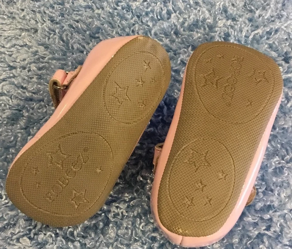 ZAPATOS DE PASCUA ROBEEZ NIÑA CHAROL ROSA Mary Janes bebé niño pequeño talla 4 usados en excelente estado :) Foto 2 de 4