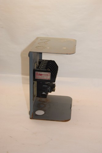SQUARE D LL0 60 LL0-60 Series B Lighting Contactor - Picture 3 of 4