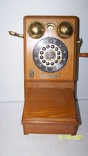 VINTAGE Thomas Crosley Museum Series Wood Wall Telephone Limited EDITION