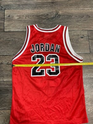 VINTAGE CHICAGO BULLS #23 MICHAEL JORDAN CHAMPION JERSEY & SHORTS