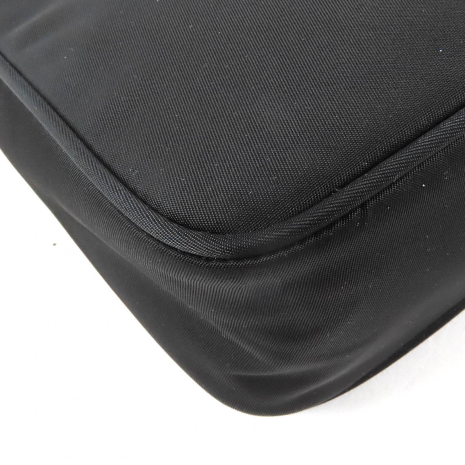 Pristine PRADA Handbag Re-Edition 2000 Re-Nylon mini bag black ー Women 1NE515 thumbnail 5