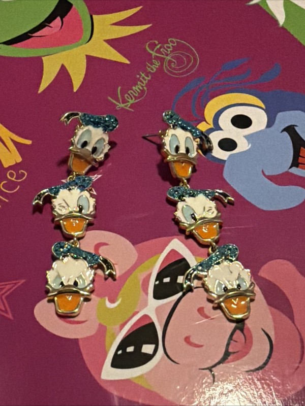 2024 DISNEY PARKS x BAUBLEBAR Donald Duck Drop Stud Earrings NEW 90th Anniversar