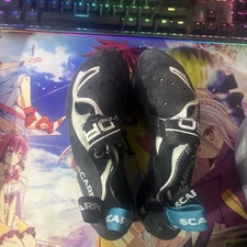 Climbing Gear And Accessories    READ Description