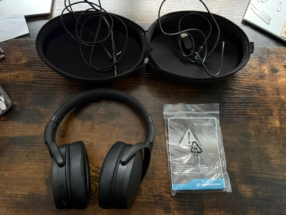 Sennheiser HD 4.50BTNC Bluetooth Over Ear Wireless Noise Cancelling Headphones, photo 1 of 3