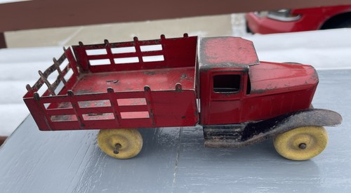 Wyandotte Toy Truck Red Stake Bed Original Yellow Wooden Wheels Antique 1930’s