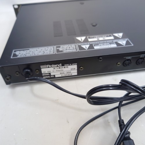 Roland SDE-330 Dimensional Space Delay Digital Rackmount Effects Processor Teste - Picture 5 of 17
