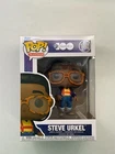 Funko Pop! Television: STEVE URKEL #1380 Vinyl Figure +PROTECTOR J2