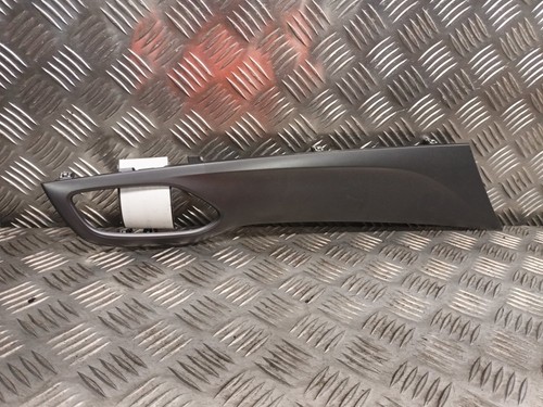 Vauxhall Astra K Design 2015-2017 AIR VENT TRIM N/S 39039740 - Picture 2 of 2