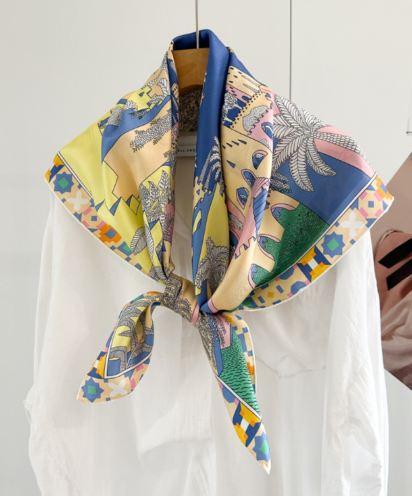 100% Twill Silk Scarf Bandana castle Print 35