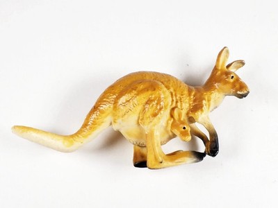 Outback Steakhouse Kangaroo Figure from Kangaroo Krush Drink Cup Clinger