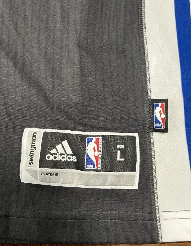 Camiseta deportiva de baloncesto Adidas NBA Andrew Bogut Golden State Warriors con mangas grande Foto 2 de 4