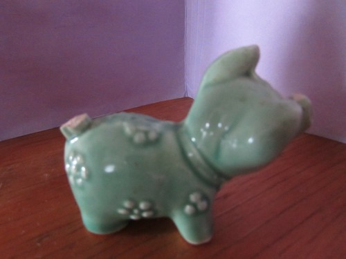 ANTIQUE 2" x 3" very old ceramic pig-light green in color-ceramic is a bit heavy - Picture 6 of 8