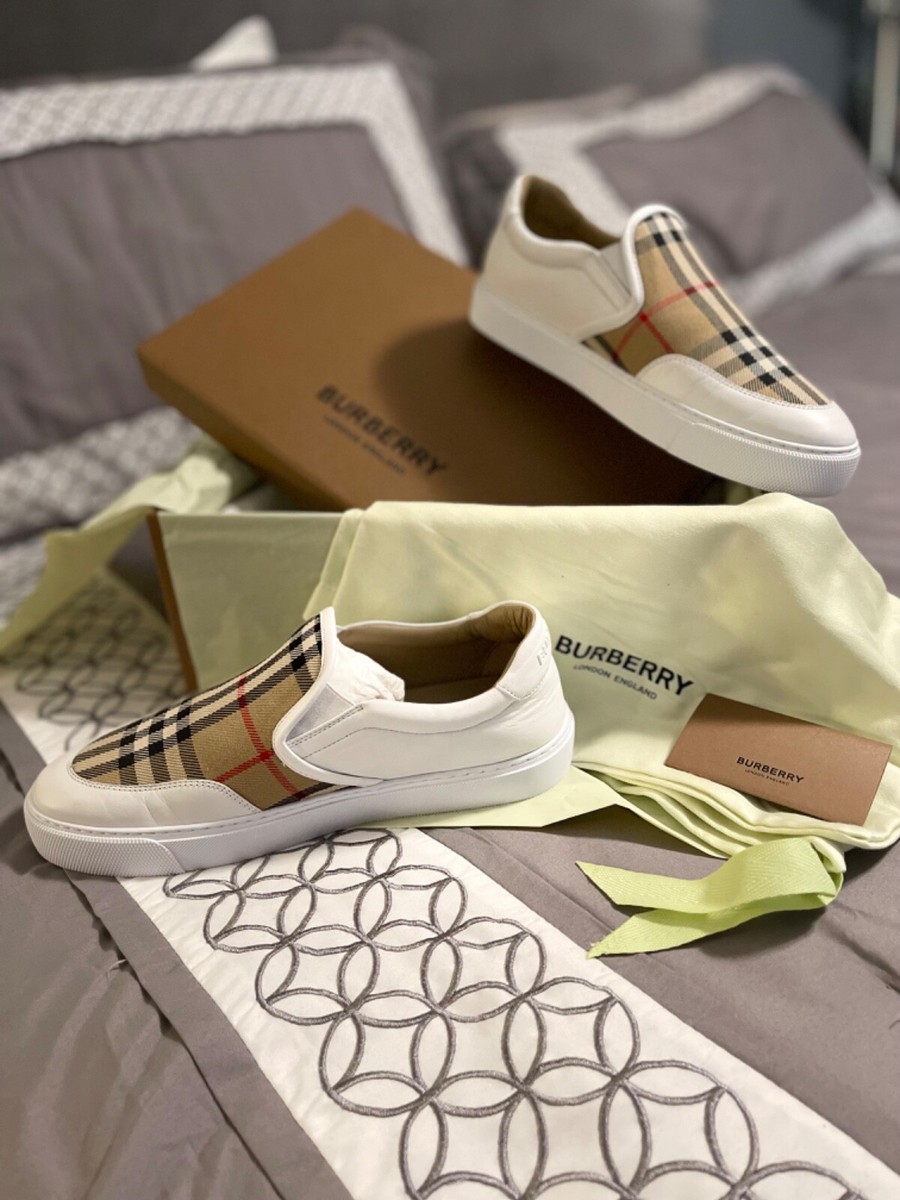 Burberry low top Slip-on sneakers white leather/archive