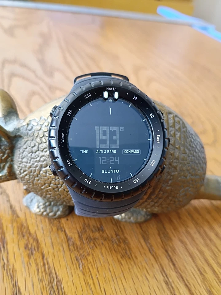 Suunto Core Regular Black Men's Digital Watch SS# 1745600478 New Battery - Image 3 of 4