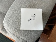 Apple AirPods Pro 2nd Generation with MagSafe Wireless Charging Case - White