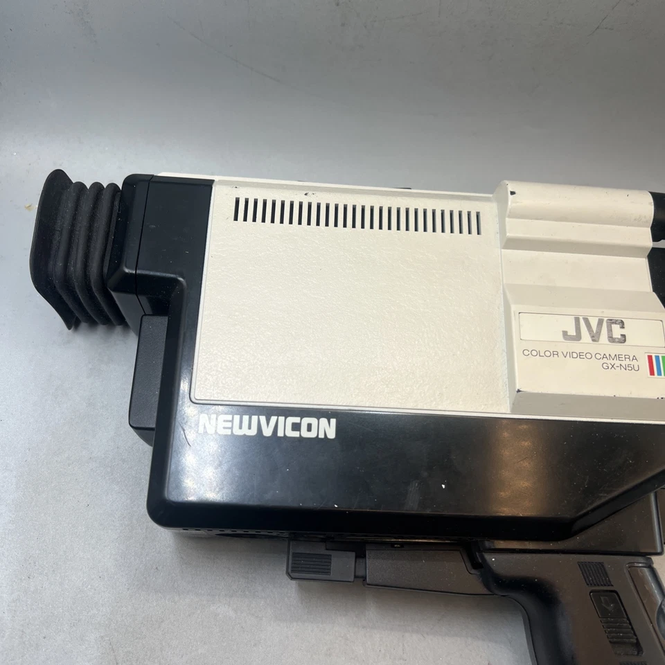 JVC GX-N5U  Color Video Camera with TV Zoom Lens Untested - Image 2 of 4