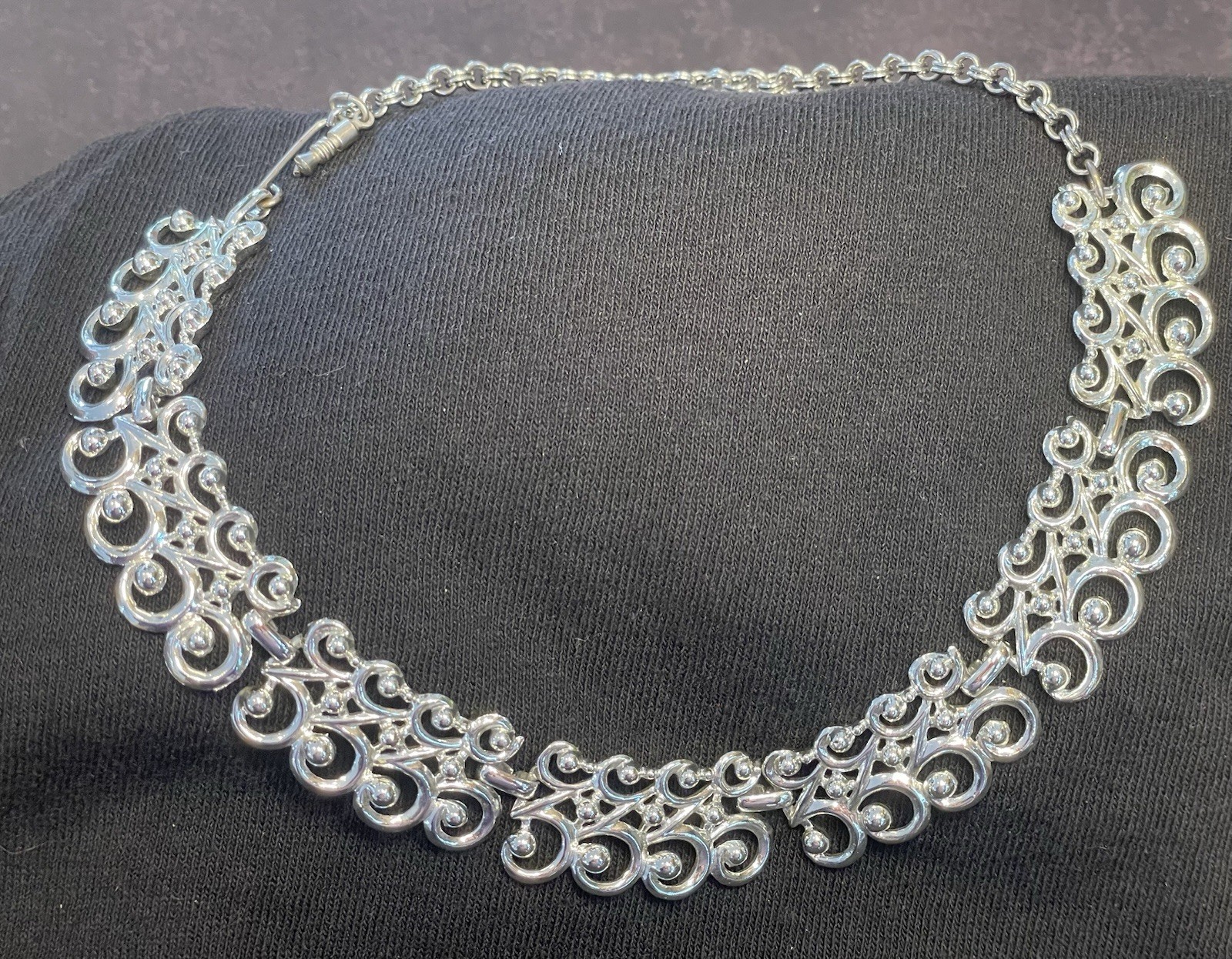 Silver Swirl Statement Necklace Unsigned Filagree… - image 3