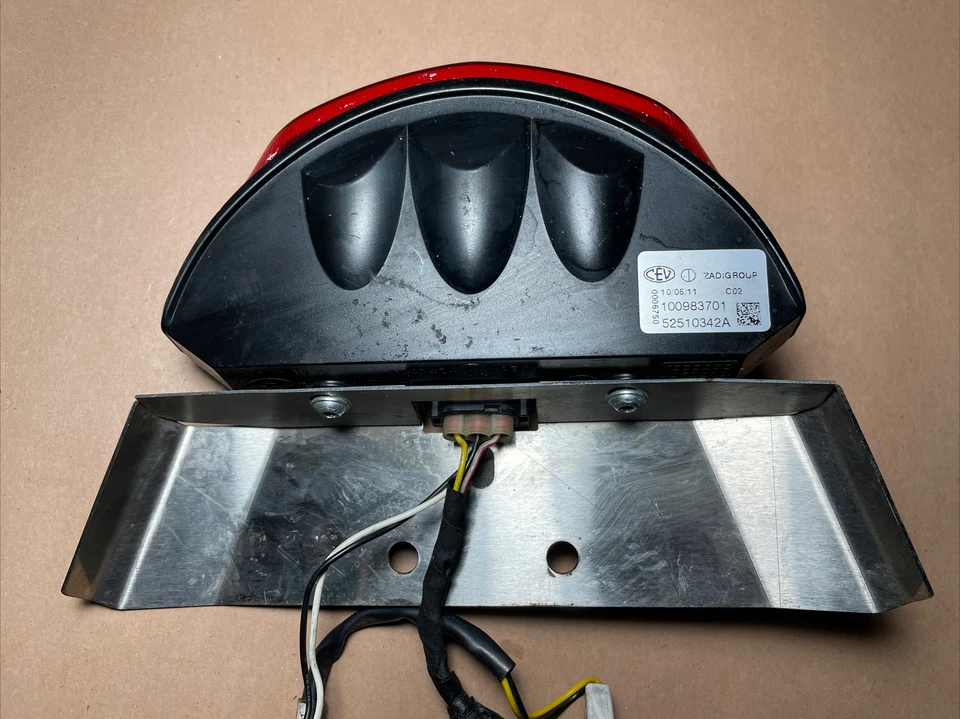 KIT ELIMINADOR GUARDABARROS LUZ FRENO DUCATI MONSTER 696 796 1100 COMPETITION WERKES Foto 3 de 4