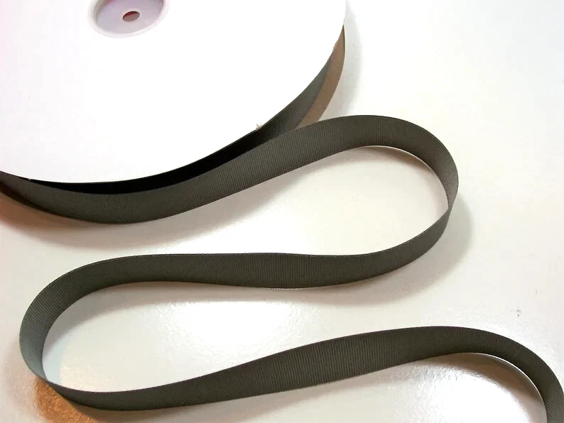 Gray Grosgrain Ribbon 7/8 inch wide x 10 yards Schiff Grey Polyester B51 - Image 2 of 4