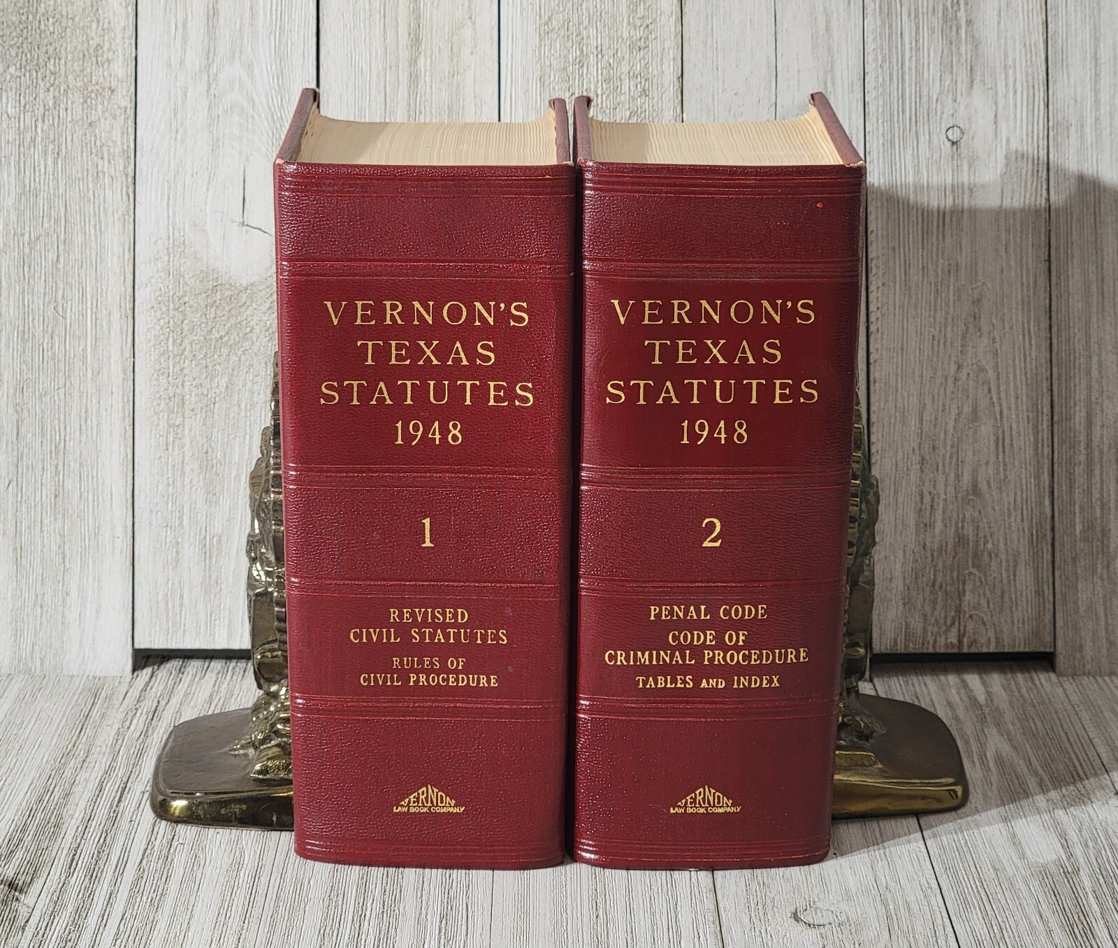 Vernon's Texas Statutes 1948 Vol. 1 & 2 Vernon Law Book Company 1948
