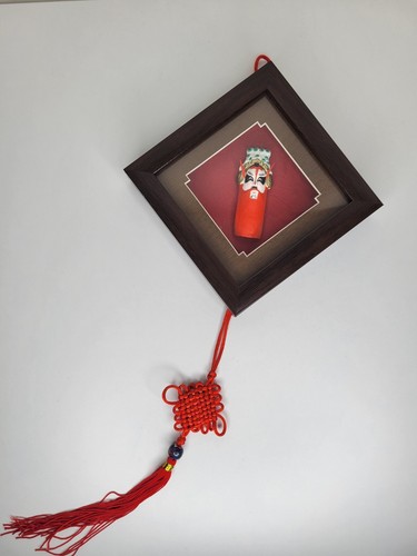 Máscara de ópera china de colección caja de sombra de vidrio 3D nudo borla hecha a mano pintada rara difícil de encontrar - Imagen 4 de 9