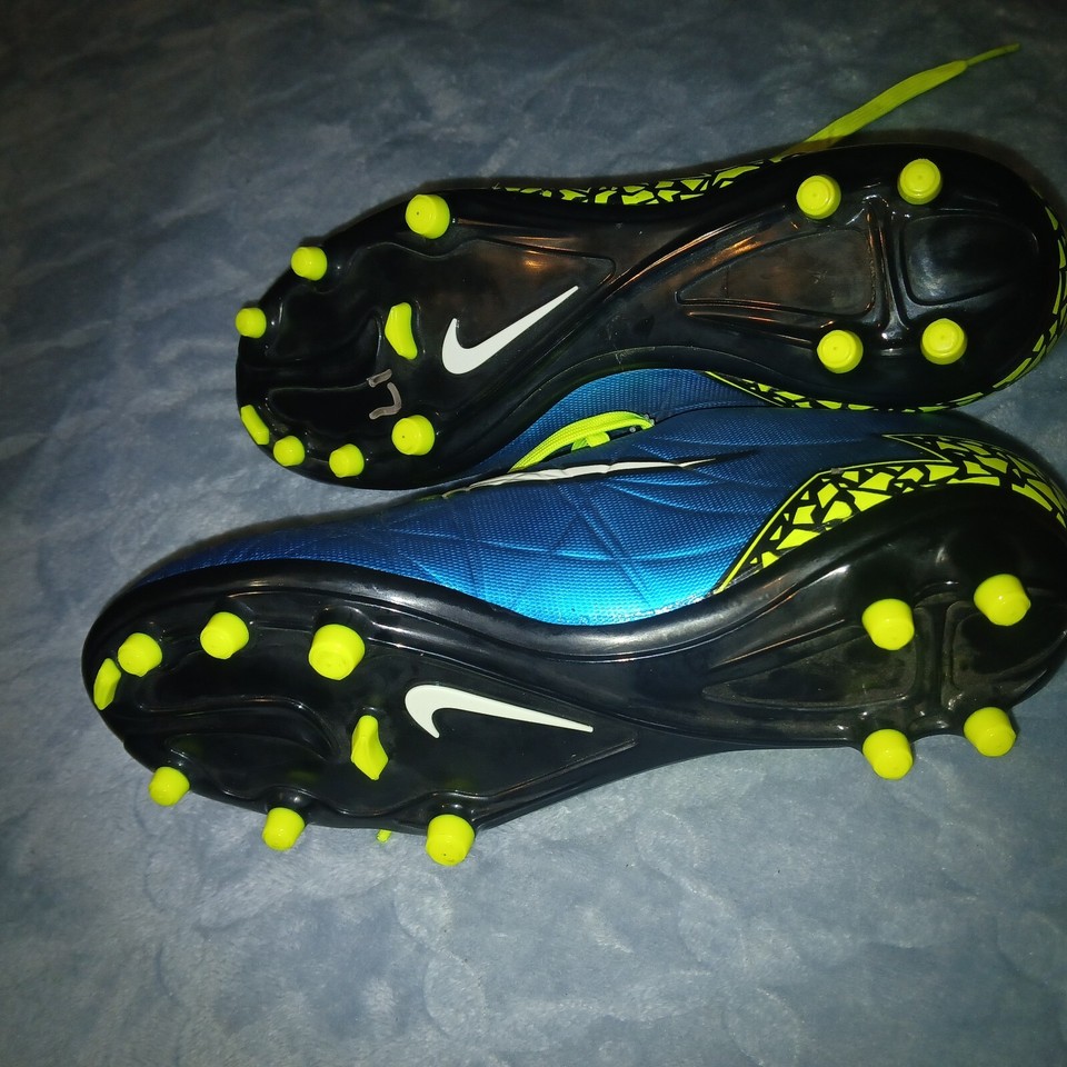 Nike Womens Hypervenom Phelon II FG Blue Soccer Cleats Shoes Size 7 eBay