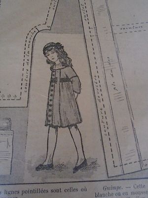 PATRON ORIGINAL POUR La Poupee  Bleuette Peignoir Pour Se Draper Mars