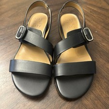 NEW Women  s Naturalizer Marsha Black Leather Flats 6 B