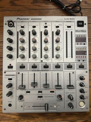 Pioneer DJM-600 DJミキサー DJM-600 (archived) 4-channel effects mixer (black) - Pioneer DJ