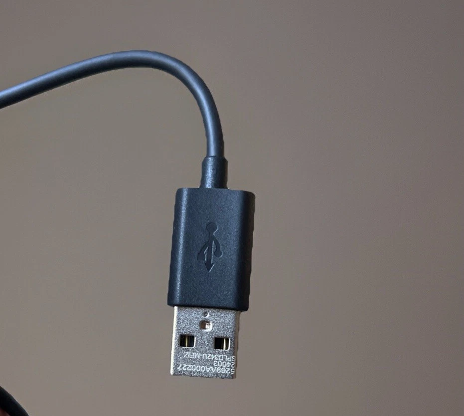 Genuine Motorola USB-C Charger Cable 1 Meter Fast Sync - Image 3 of 4