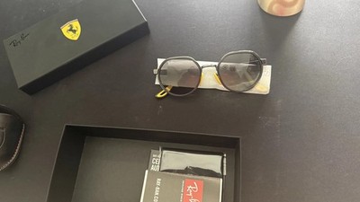 AUTHENTIC RAY BAN RB3703M SCUDERIA FERRARI COLLECTION GUNMETAL SUNGLASSES