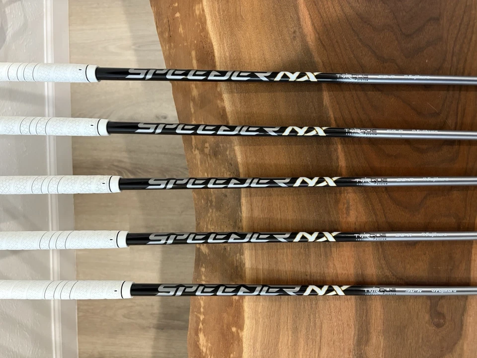Графитовая рукоять айронов TaylorMade Custom Qi 6-PW RH Regular Flex - Изображение 4 из 4