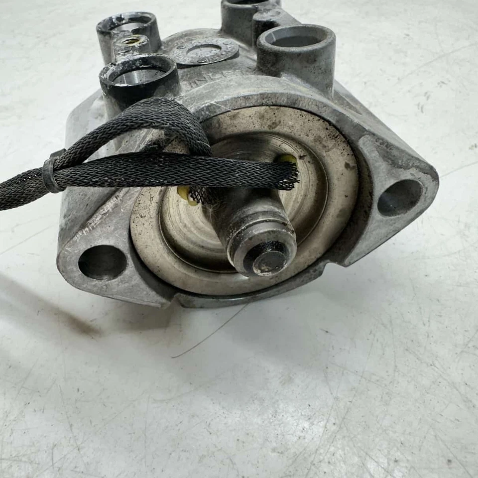 Inyector de combustible - Skidoo Renegade X 800R ETEC 2015 Foto 3 de 4