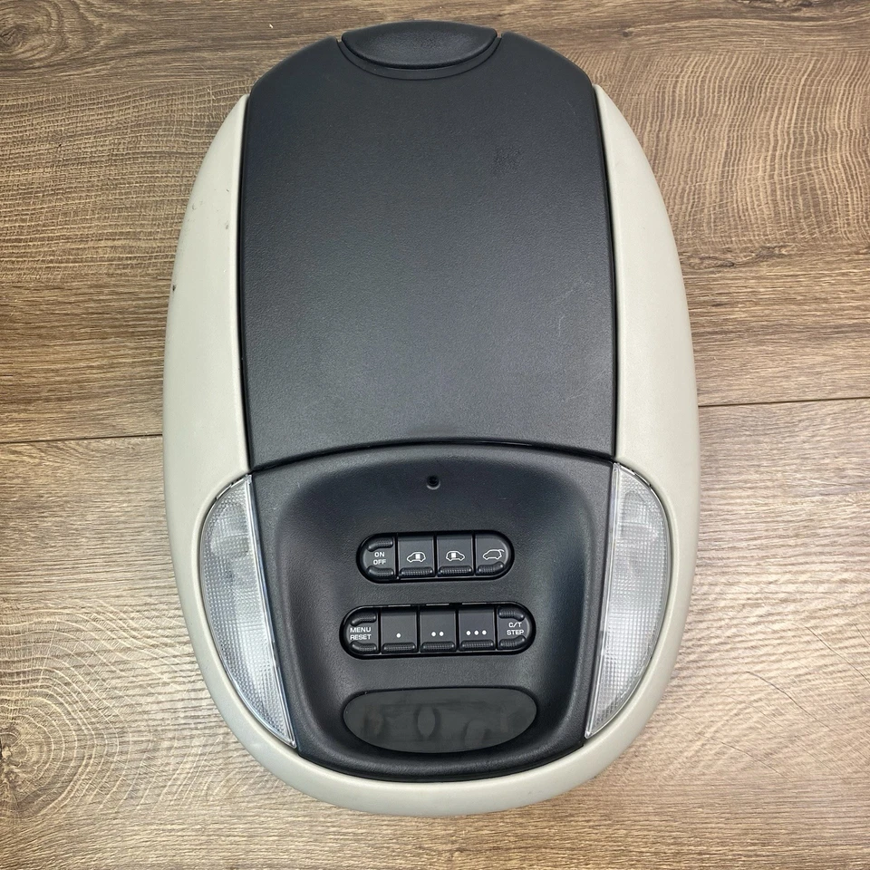 96-2000 DODGE CARAVAN VOYAGER ВЕРХНИЙ КУПОЛЬНЫЙ СВЕТ OEM 468536AC ОТСЕК ЛАМПА - Изображение 2 из 4