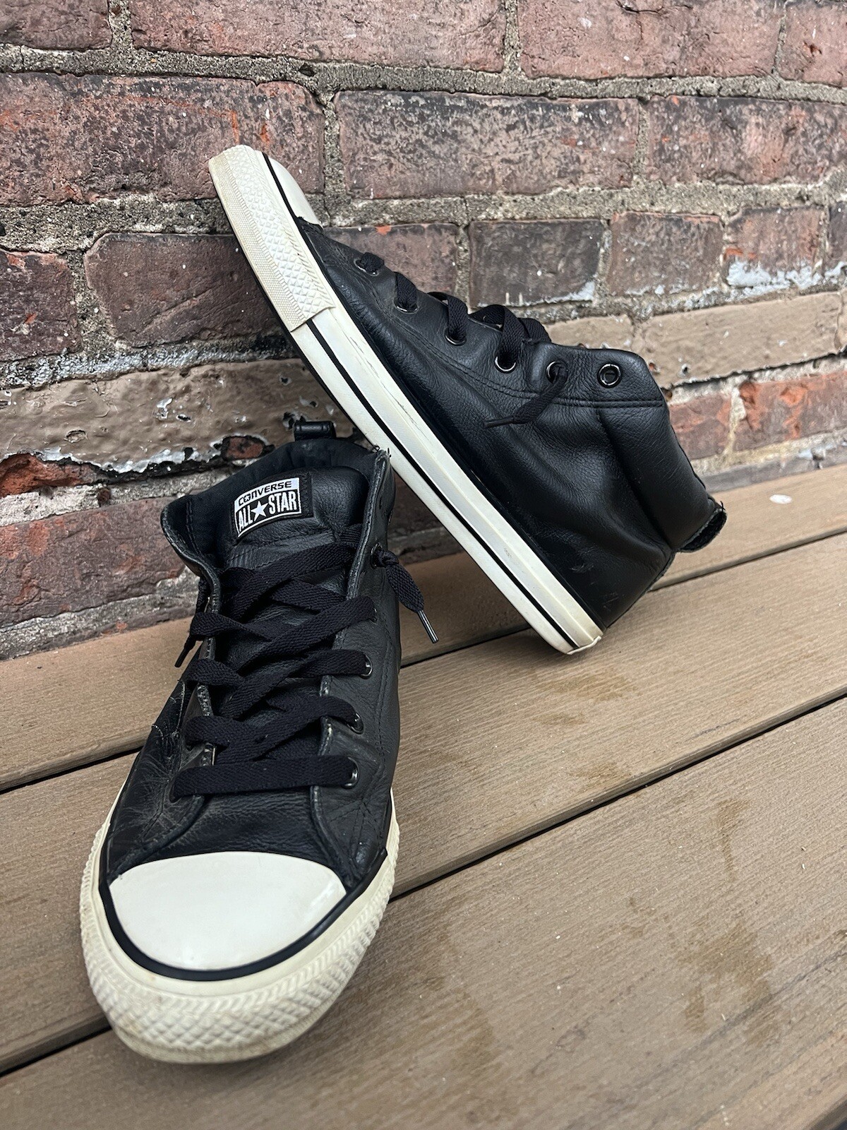 Converse All Star Chuck Taylor Black Leather Mens Sz 11 High Top Black 143727c