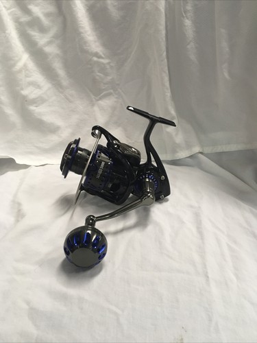 Neue Savage Gear Spinnrolle SGS10 5000 FD 8+1BB - Bild 1 von 7