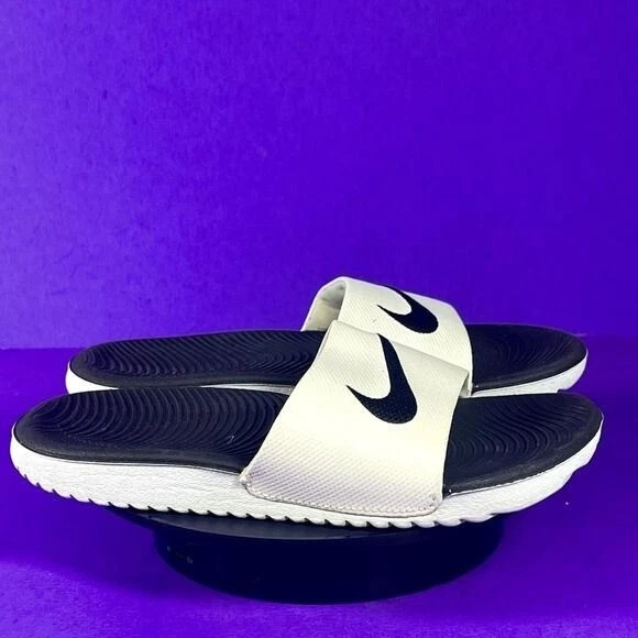 Scarpe sandali Nike bianche con nero Swoosh Kawa Slide taglia 1 anno