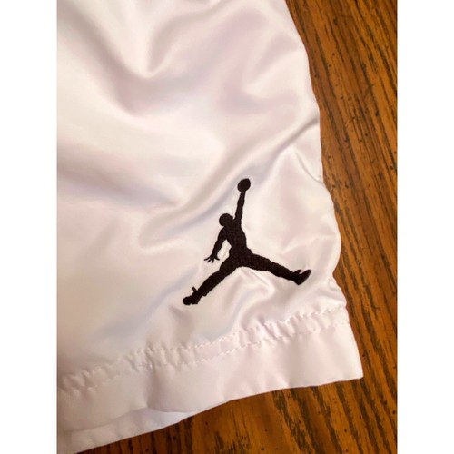 Michael Jordan Jumpman Shorts Athletic Basketball White Black Kid Sz S 8-10 yr - Picture 3 of 4