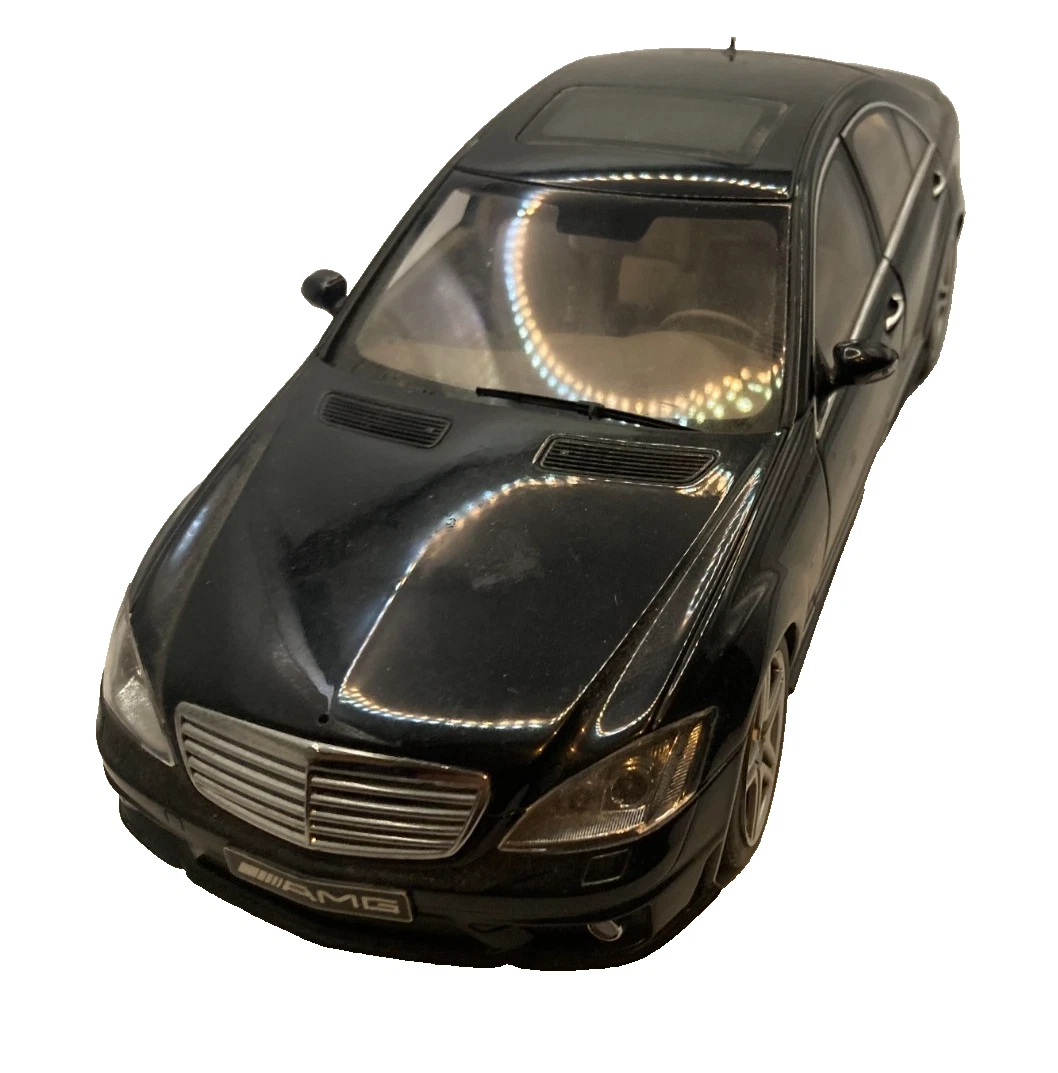 AUTOart Mercedes-Benz 1:18 Scale Diecast & Toy Vehicles for sale
